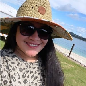 Meet your Posher, Jonayra